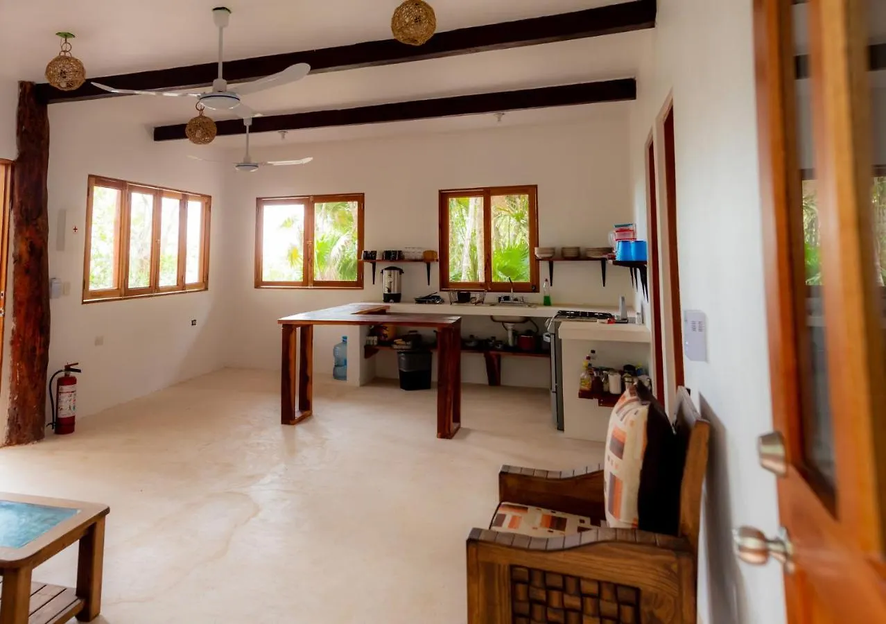 אכסניה Santa Cruz Chico Laguna Bacalar Ichkiichpan